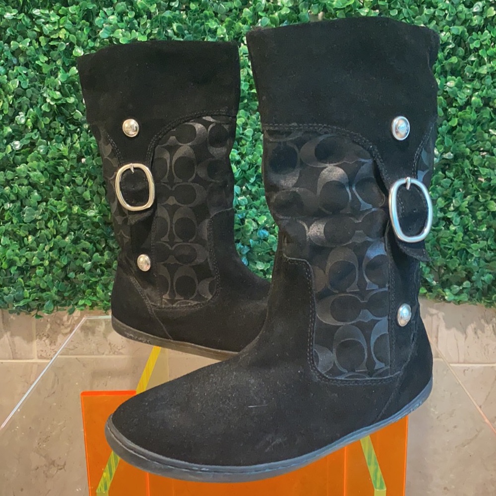 Coach boots